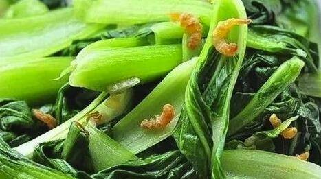 中老年人常吃6道家常菜，有助于补钙，远离骨质疏松